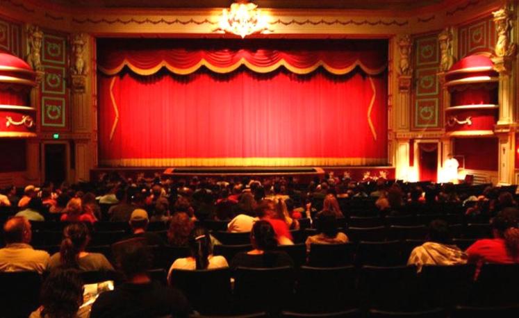 شرح درس مسرحية بشرى لعبد المطلب