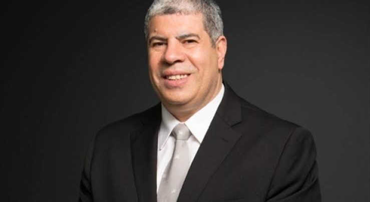 شوبير يكشف عن صفقة مفاجأة للأهلي في الشتاء