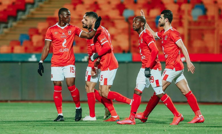 الأهلي يقترب من تجديد عقد لاعبه حتى 2025