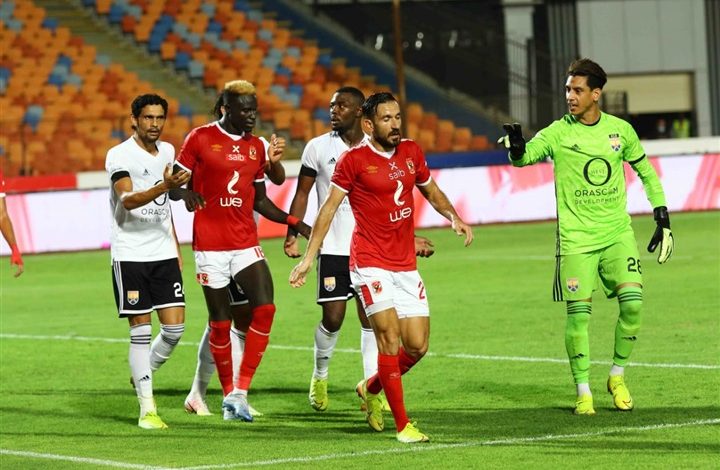 إصابة لاعب الأهلي السابق بفيروس كورونا