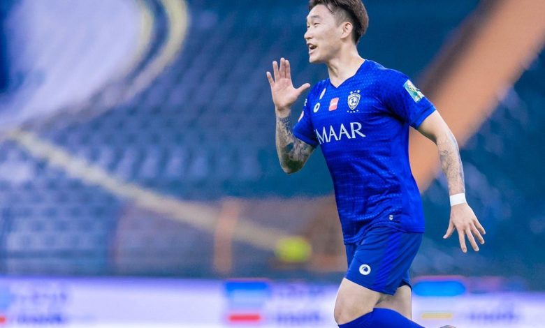 صُدم الهلال بفوزه المزدوج في الشوط الأول في نهائي كأس الملك. حقق الهلال فوزًا مزدوجًا في الشوط الأول في نهائيات كأس الملك.