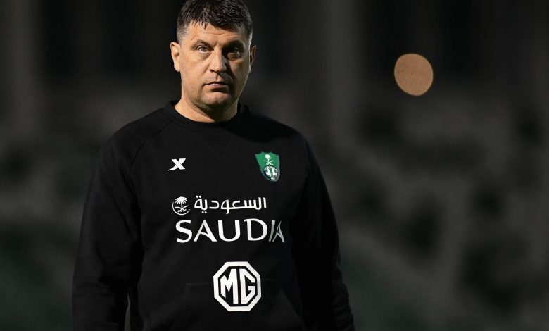 آخر فرصة لكاريلي لمهاجم جدة