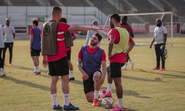 الاصابة حدثت على الاهلي قبل مباراة الزمالك. الاصابة حدثت على الاهلي قبل مباراة الزمالك.