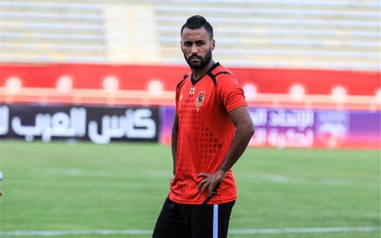 عاشور يتعافى والأهلي يعلن موعد عودته.