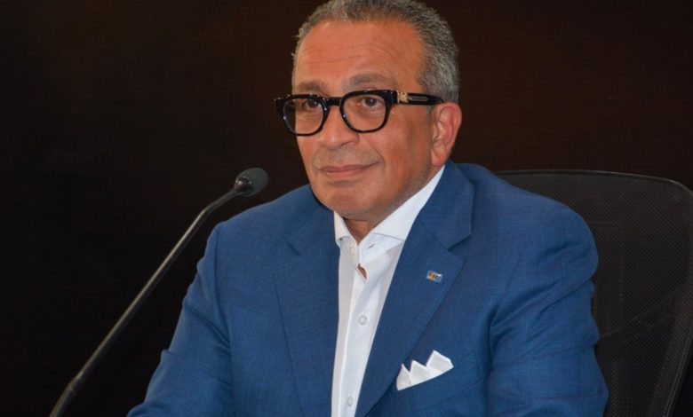 ويحتفظ 5 أجانب بقائمة تضم 30 .. أعلن اتحاد الكرة تعليمات التسجيل وانتقالات اللاعبين للموسم الجديد.