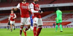 أرسنال ينتفض ويضرب تشيلسي بثلاثية في الديربي