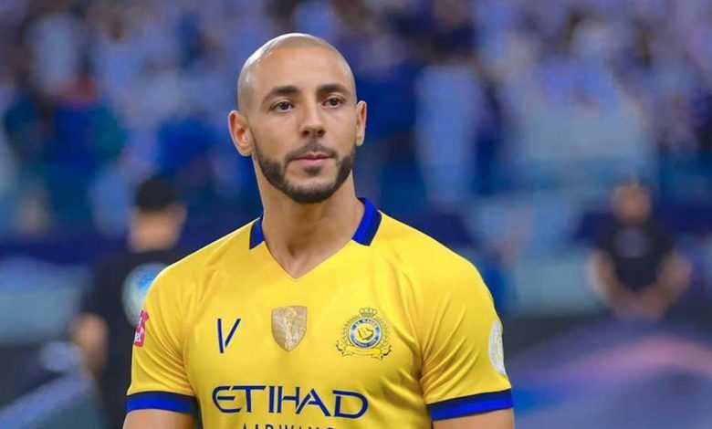 فهد العبد خارج معسكر المنتخب السعودي قبل ساعات من مباراة جامايكا. فهد العبد خارج معسكر المنتخب السعودي قبل ساعات من مباراة جامايكا.