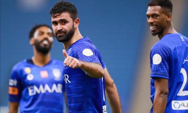 وفاز الهلال على نادي الفتح واحتل المركز الأول بالدوري السعودي. الهلال يهزم الفتح ويتوج بالدوري السعودي.