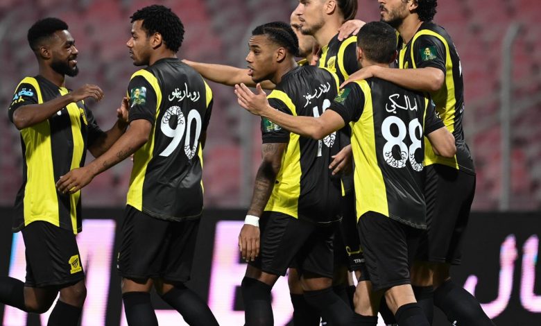وانتصر اتحاد جدة على الوحدة وتأهل لنصف نهائي كأس الملك. اتحاد جدة يهزم الوحدة ويتأهل لنصف نهائي كأس الملك.