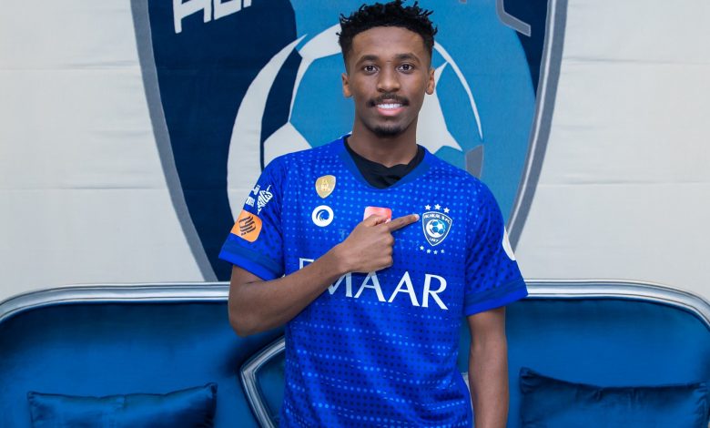 ووقع الهلال رسميا عقدا مدته اربع سنوات مع حمد اليماني.