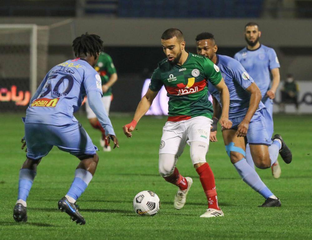 الباطن يفرض التعادل على الاتفاق