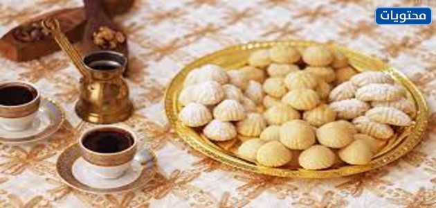 صور بسيطة لطاولات الإفطار الاحتفالية