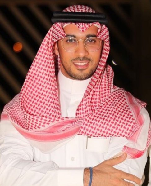ما اسم زوج بلقيس؟  تعلم المزيد عن حياته